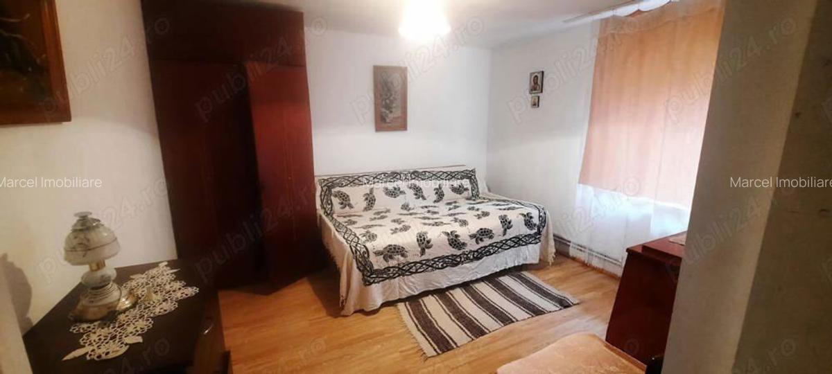 Casa 81 mp,plan parter,teren 300 mp,Toma Cozma,zona Piata Pacurari - 5