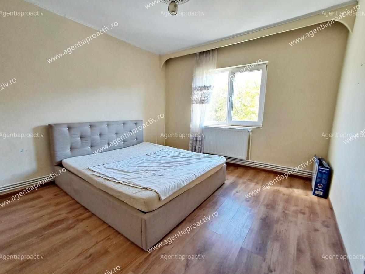 Apartament 3 camere, IC Frimu, etaj 2, centrala termica! - 2 Apartament 3 camere, IC Frimu, etaj 2, centrala termica! - 2