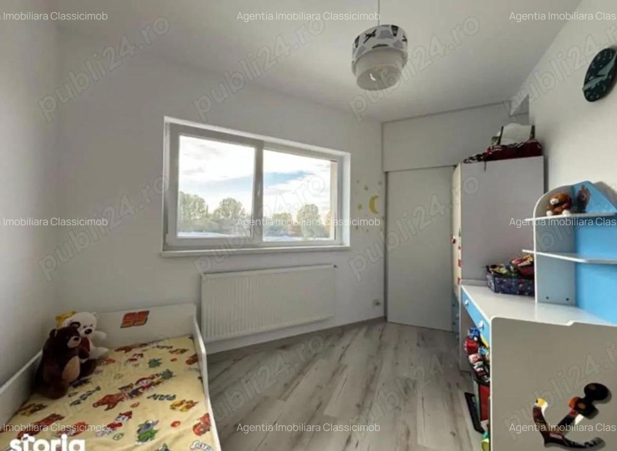 Apartament de 3 camere zona TRACTORUL, - 4