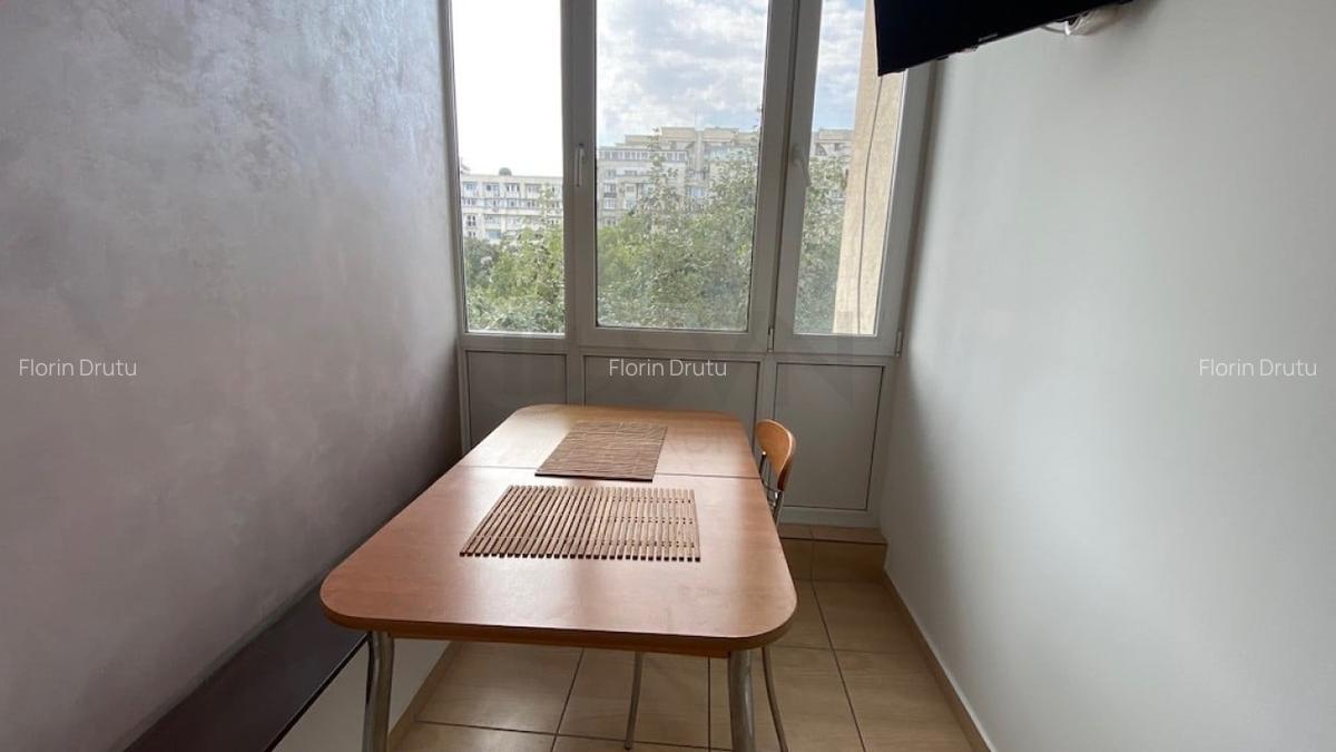 REA1024996 Apartament spatios - Bulevardul Unirii stradal - 9