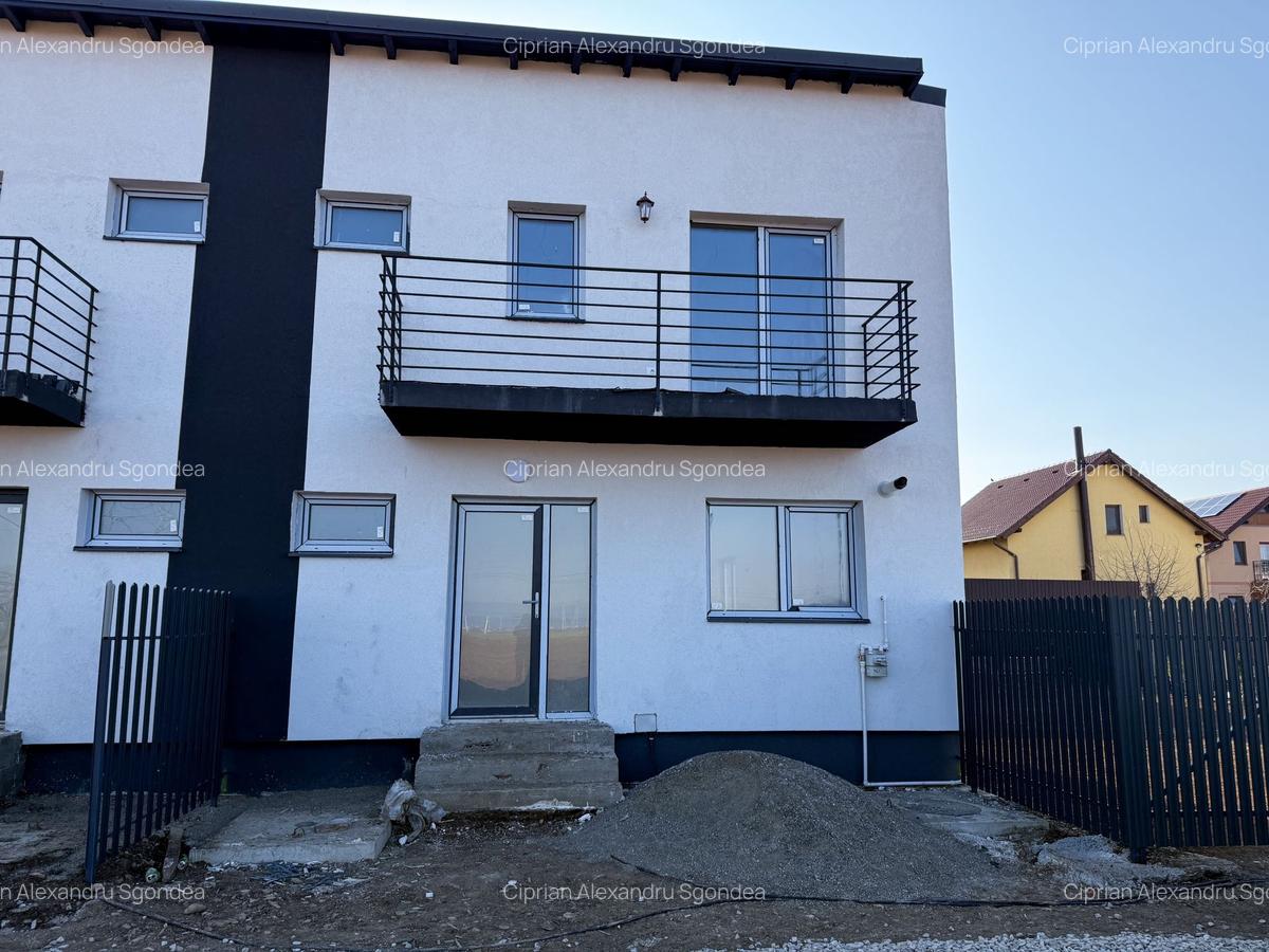 Duplex Intabulat In Izvor De Vanzare 110 mp Utili 258 mp Teren - 6 Duplex Intabulat In Izvor De Vanzare 110 mp Utili 258 mp Teren - 6