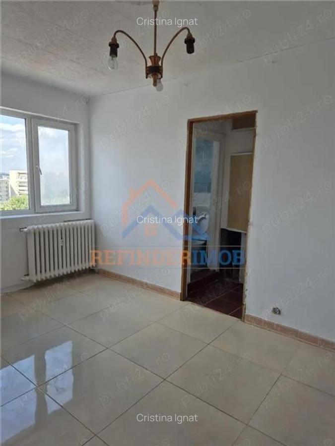 Garsoniera de vanzare, zona Titan - 1 Garsoniera de vanzare, zona Titan - 1