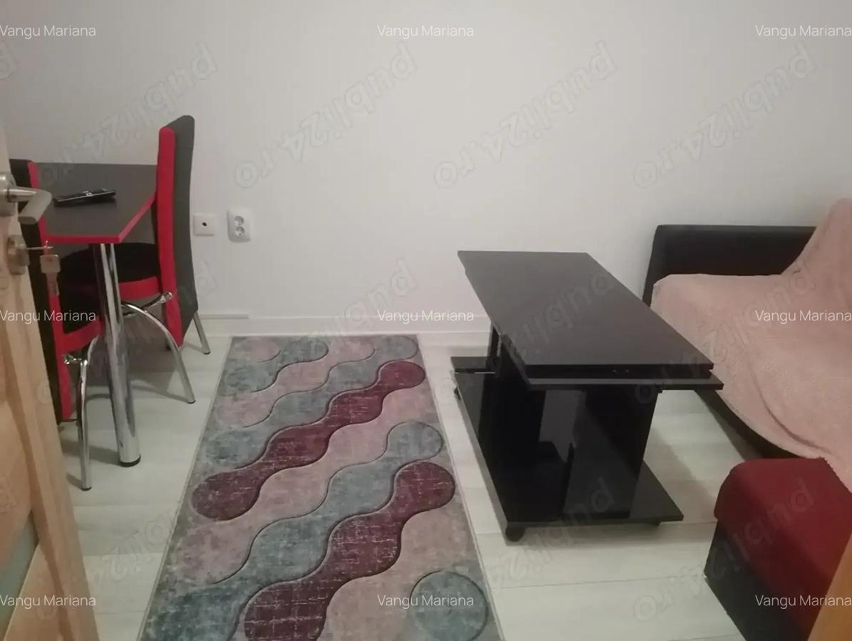 Inchiriez apartament 2 camere, 30 mp. - 7