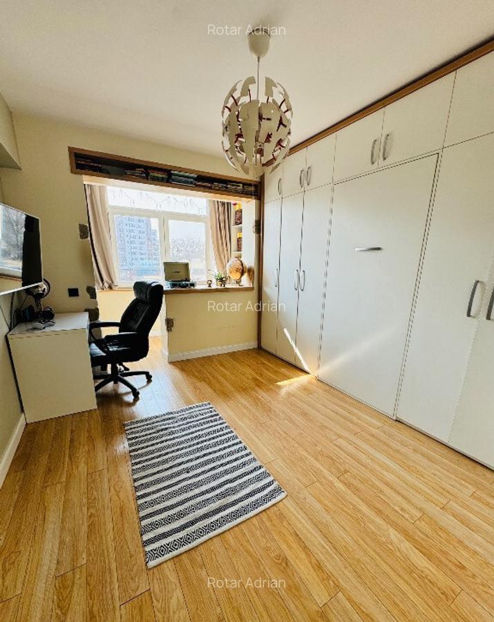 Apartament cu 4 camere Tatarasi - 1