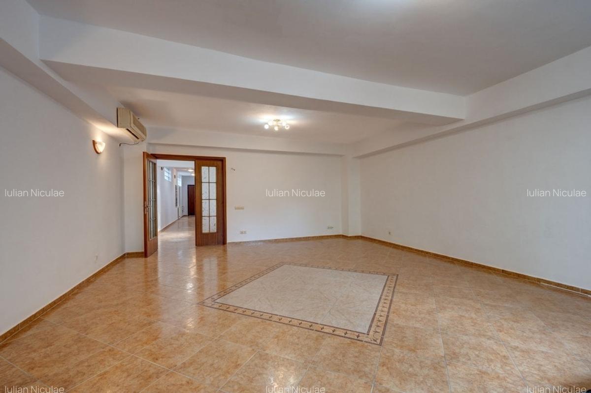 Spațiu comercial, 276 mp în 1 Mai - 3