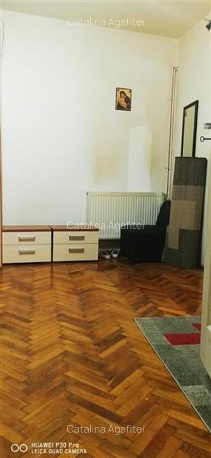 Oferta Speciala - Apartament cu 3 Camere in casa , Zona Centrala - Schei - 3