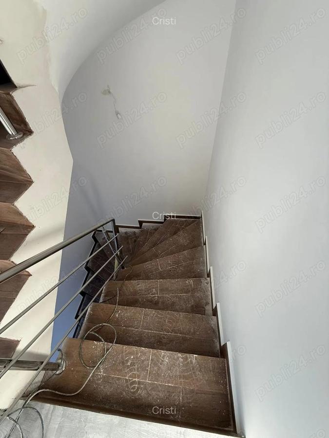 Vila Prelungirea Ghencea , parter , etaj si mansarda! - 6