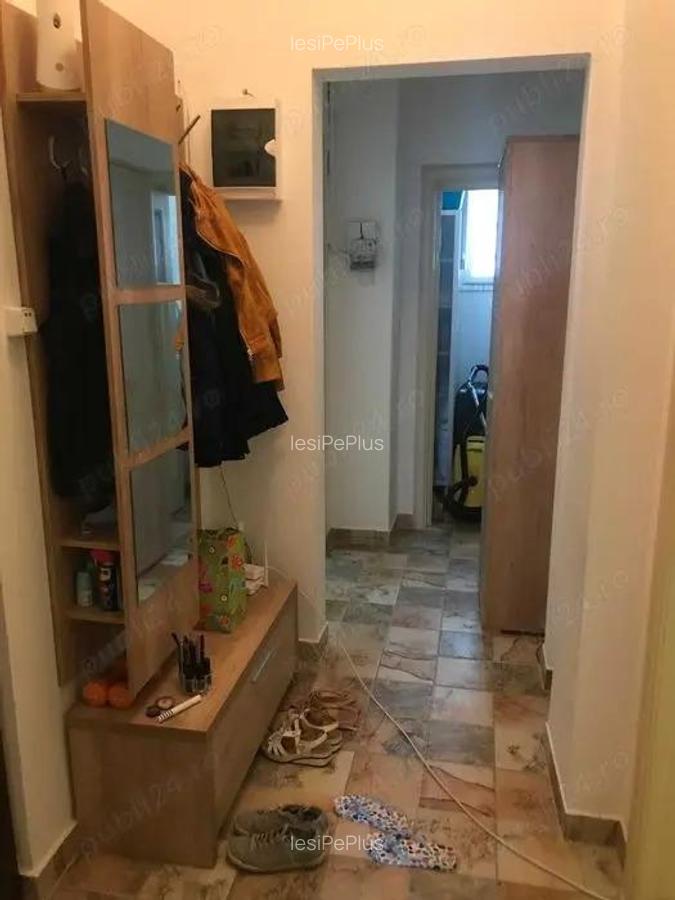 Apartament utilat si mobilat langa metroul 1 Mai pe Bd. Mihalache - Ciuperca + centrala proprie - 6