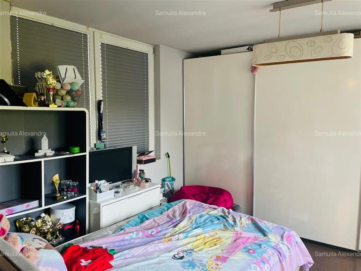 Apartament cu 3 camere decomandat în Decebal - 5