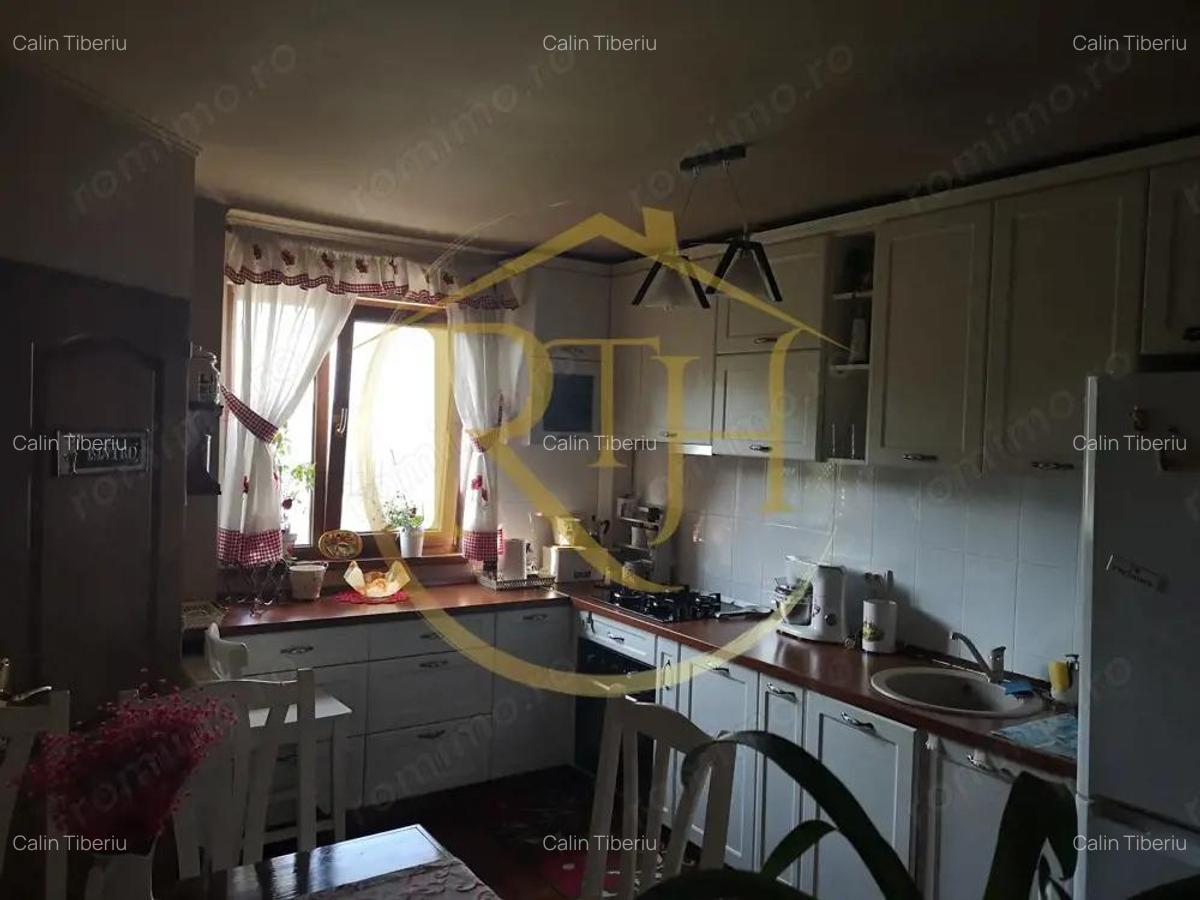 Oferim spre i^nchiriere apartament cu 3 camre in zona cenrala - Nokia - 6