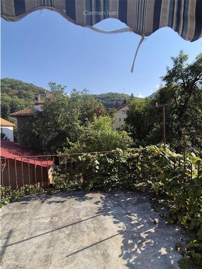 Apartament 2 camere la casa, 95 mp, curte - langa mall AFI - 1