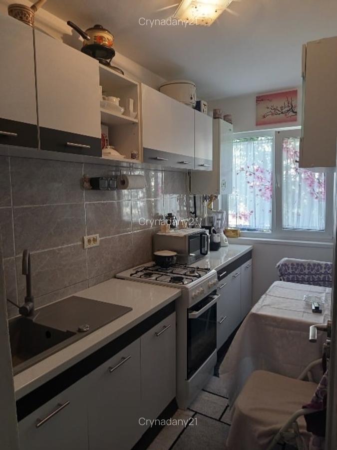 Vând apartament mobilat cu 2 camere. - 2