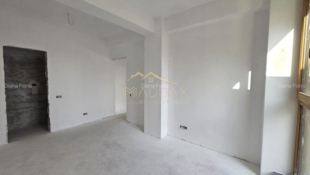Apartament de vanzare 3 camere tip Duplex***Curte 110mp***Piata Domenii - 13