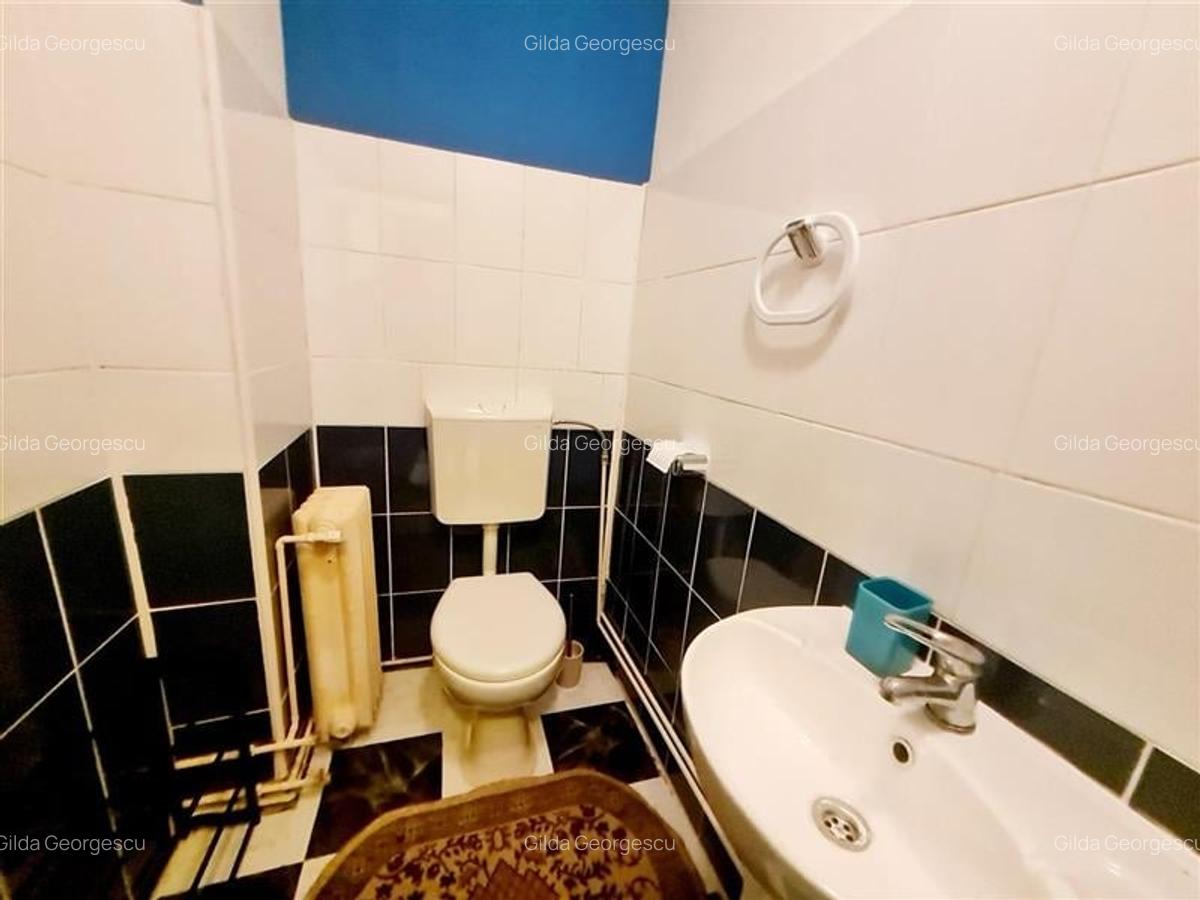 Apartament cu 3 camere semidecomandat în Centrul Civic - 16