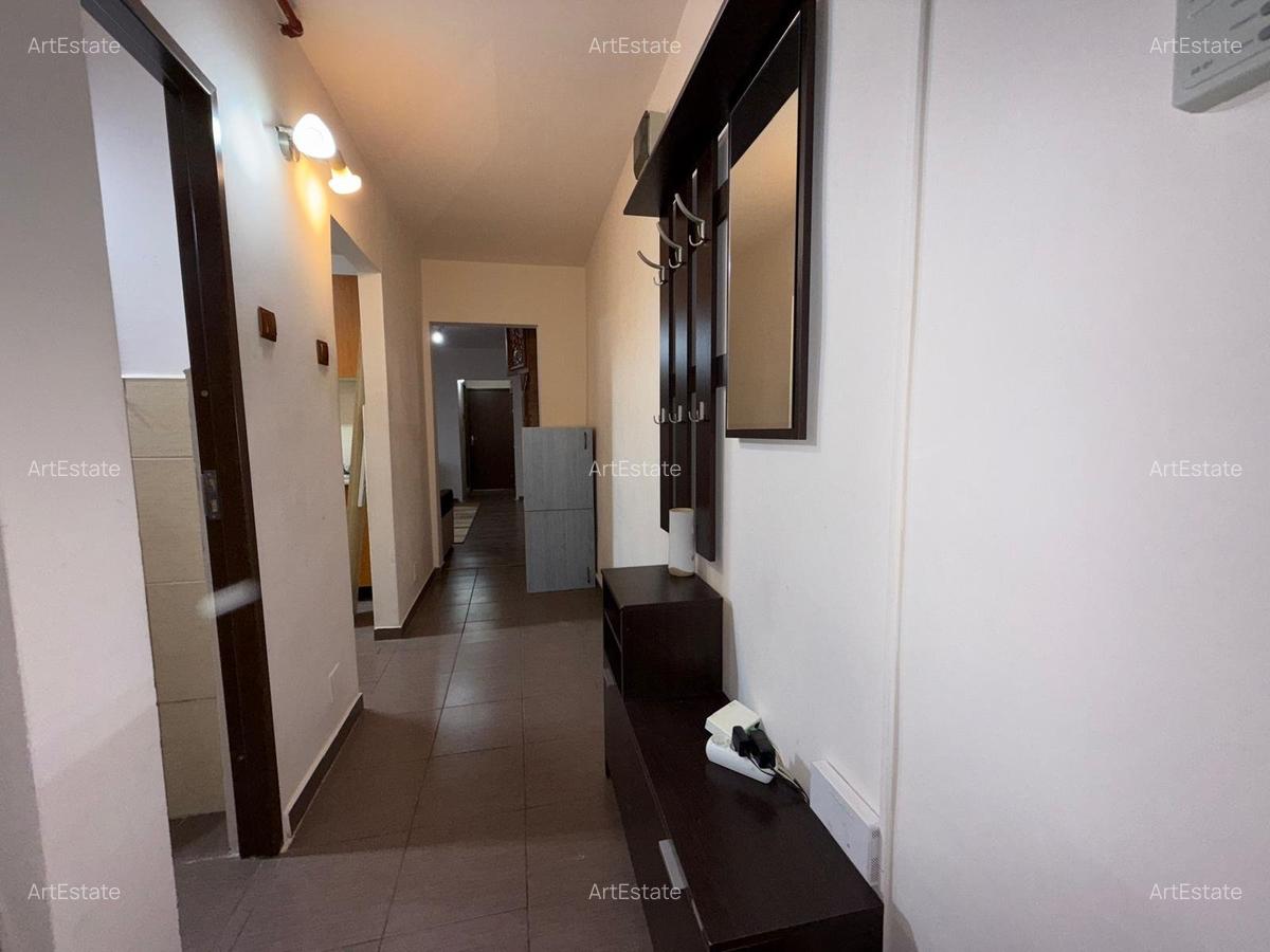 Apartament 3 camere, cu centrală termică- Str. 6 Vânători lângă AFI 370 € - 16