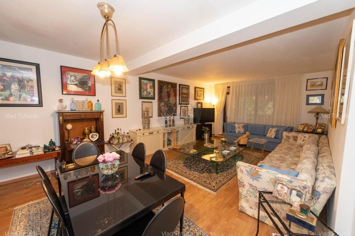 Apartament cu 3 camere decomandat, mobilat în Decebal - 1
