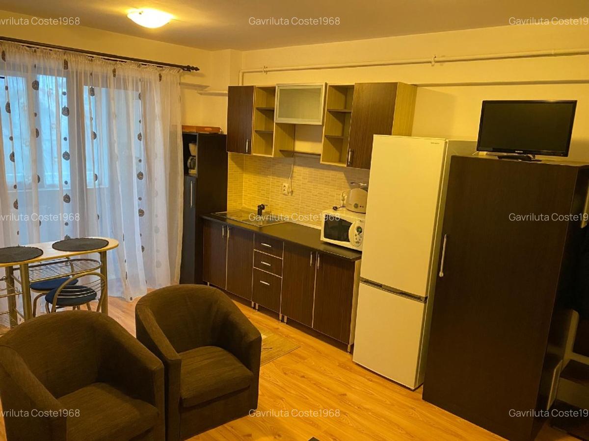 PRET OCAZIE DOAR 275 EURO - EXCLUSIVITATE !!! Apartament 1 camere Nicolina - Pri - 8
