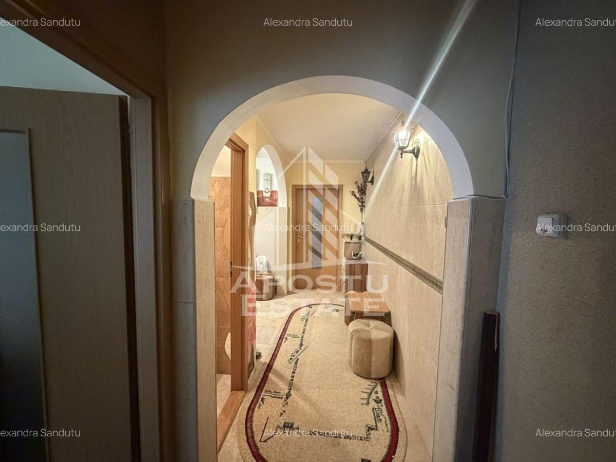 Apartament 3 camere , Centrala Proprie , Lipovei - 7