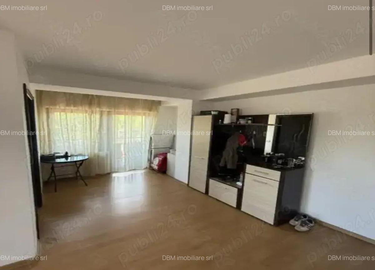 De vanzare apartament 2 camere zona Modern - 3