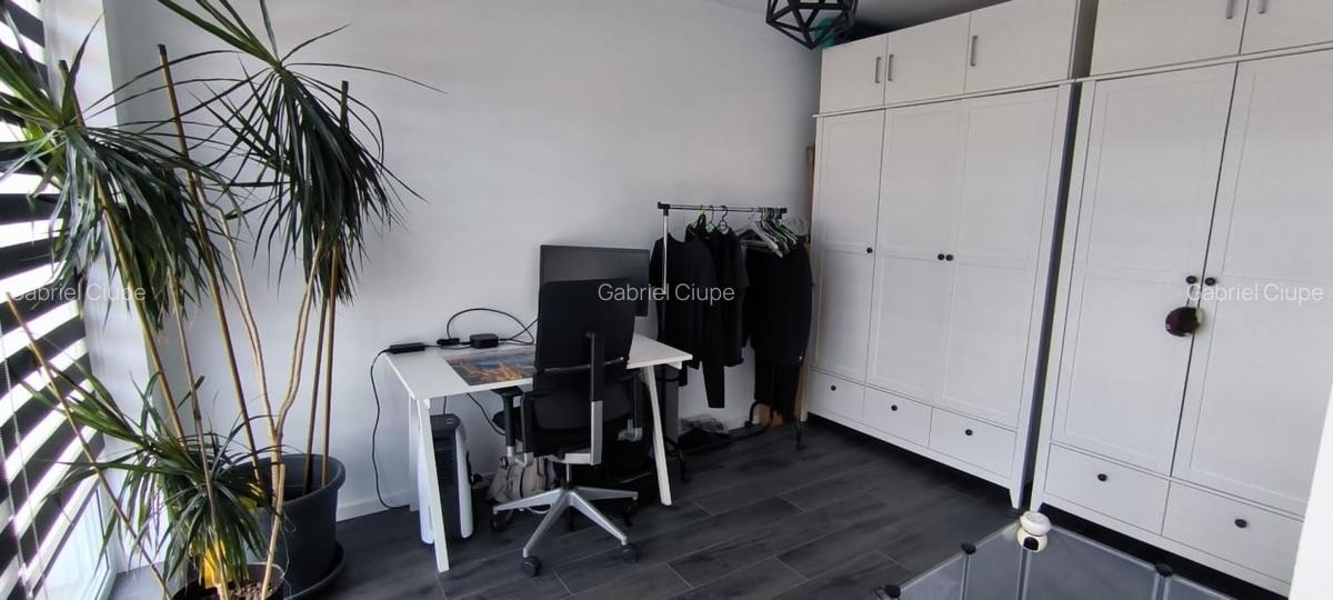 Apartament cu 3 camere, 63 mp, terasa de 88 mp, zona Cetatii - 11