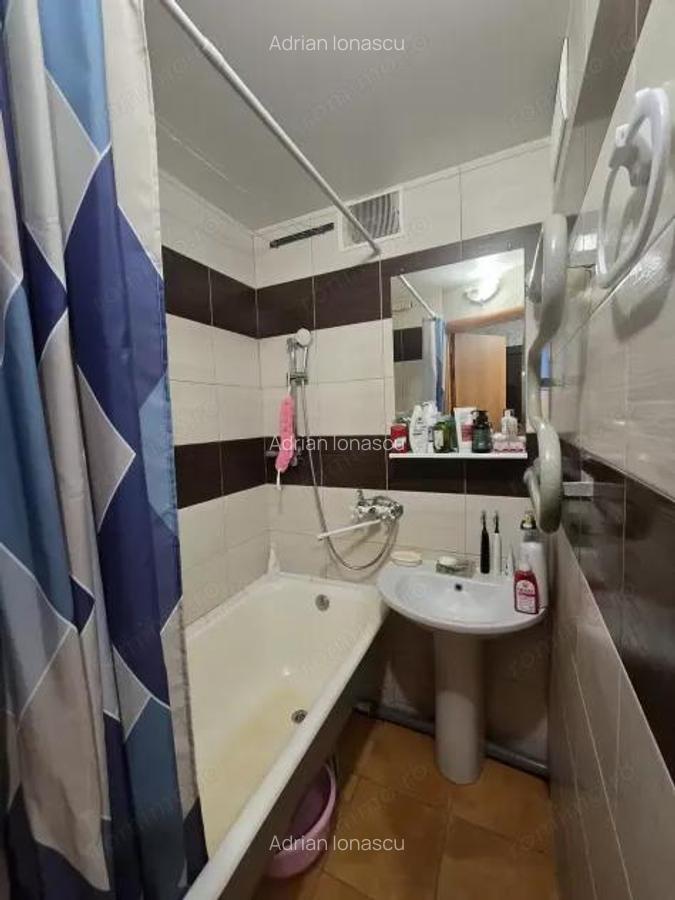 Garsoniera zona Lujeruui - 1