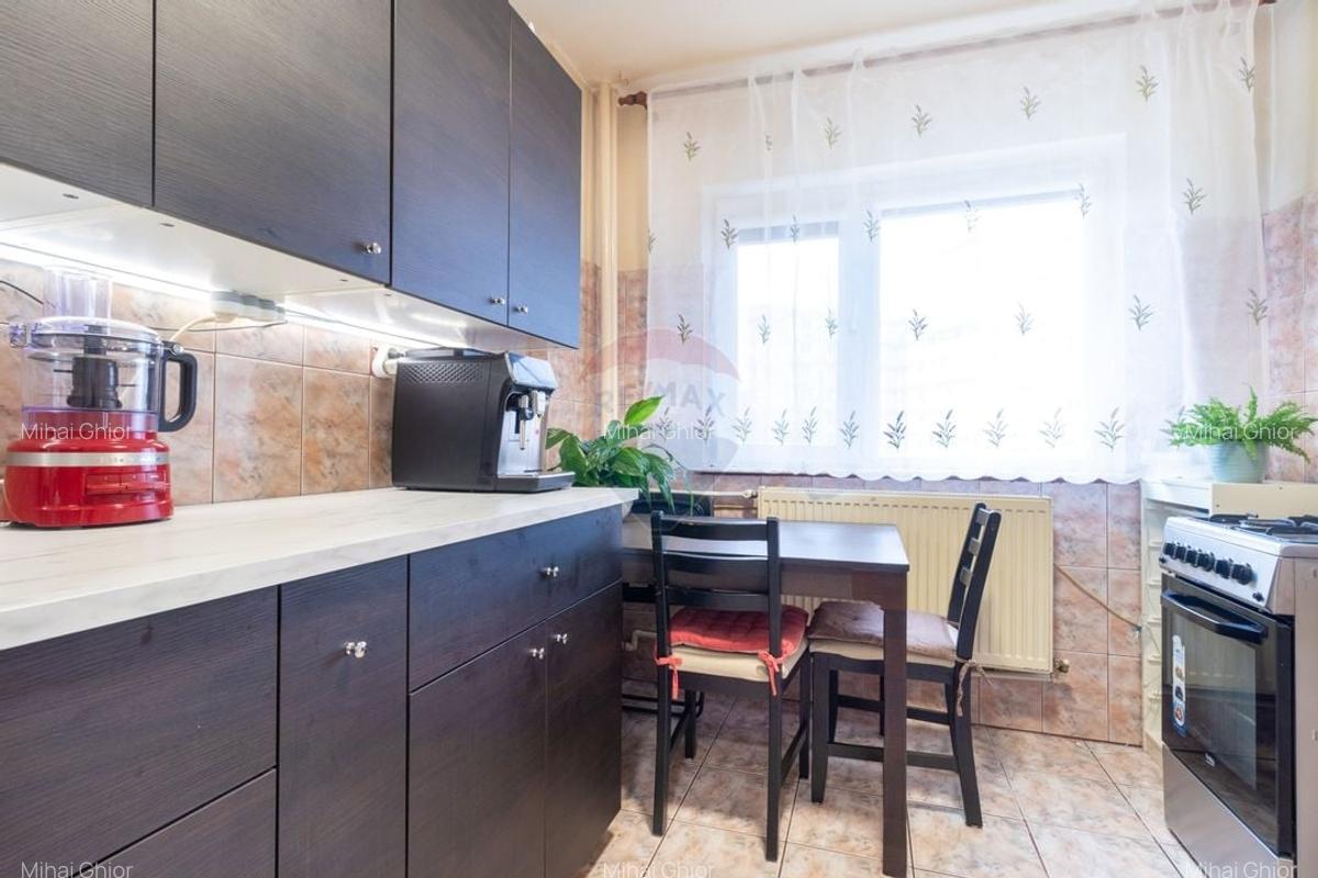 Apartament de vanzare 2 camere Drumul Sarii, 13 Septembrie - 14