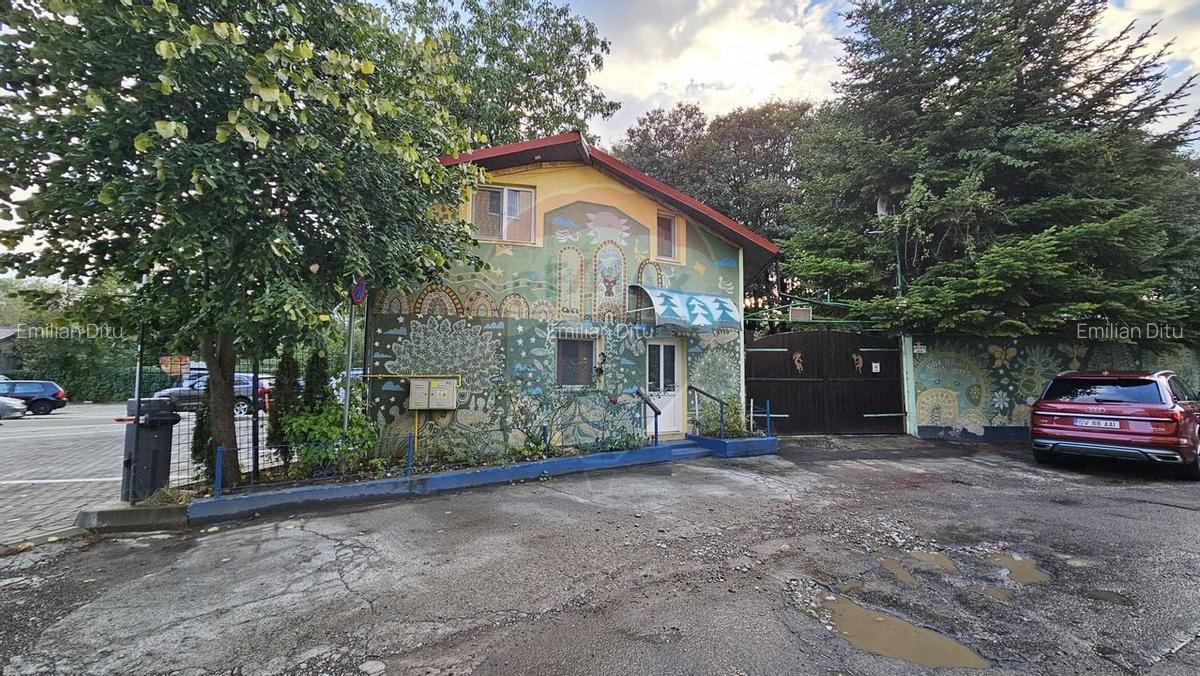 Casă individuală cu 4 camere în George Enescu - 6