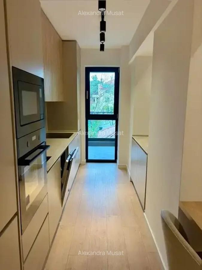 Inchiriere apartament 3 camere nou | Prima chirie | parcare inclusa - 22