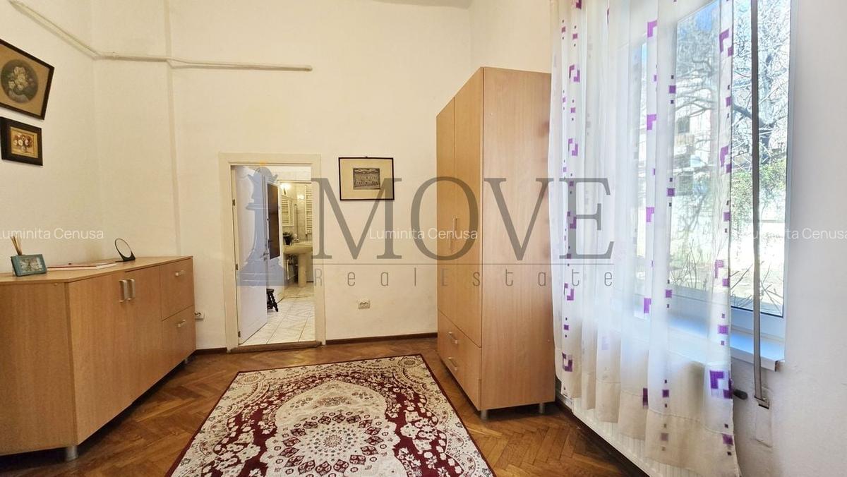 Casa Parter + Demisol în Piata Romana - 41