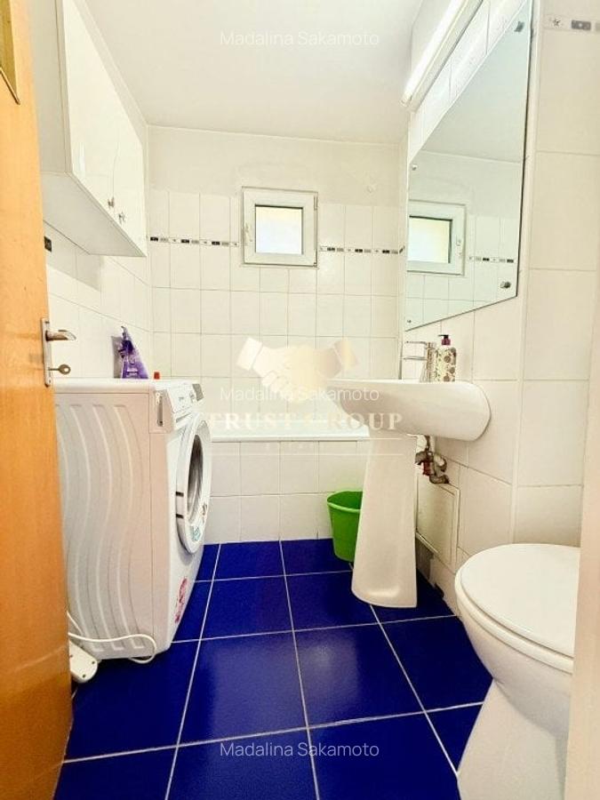 Apartament cu 4 camere decomandat în P-ța Victoriei - 22