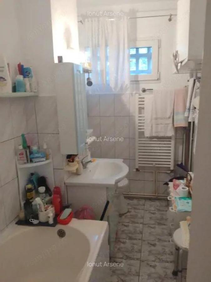 Apartament 3 camere, zona Centrala Parcul Cancicov, etaj 1 din 4, spatios - 8