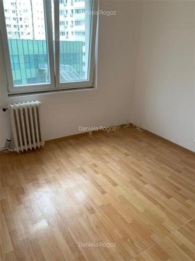 Apartament  3 camere Calea Vitan Dristot - 2