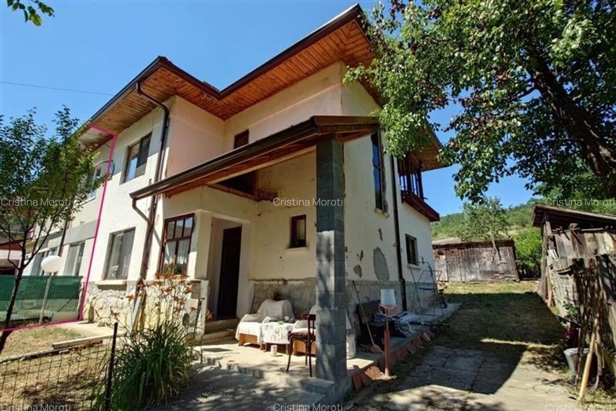 Casă cu 3 camere în Central - 1