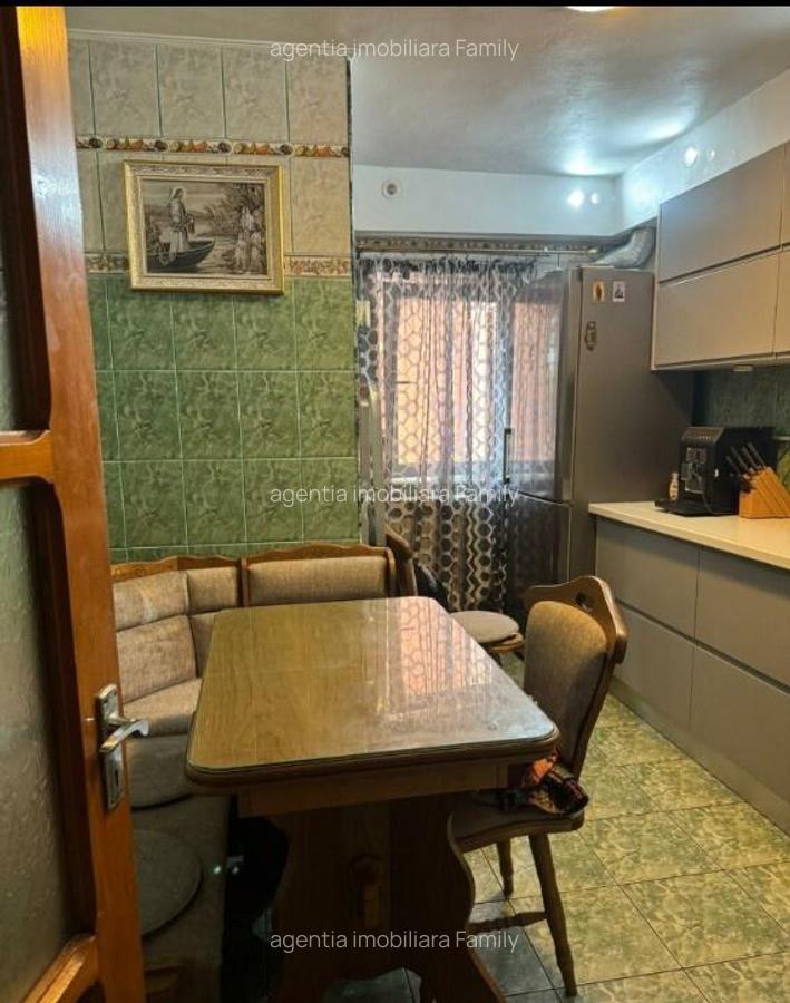 Apartament cu 2 camere decomandate - etaj 1 Zona Burdujeni - 10
