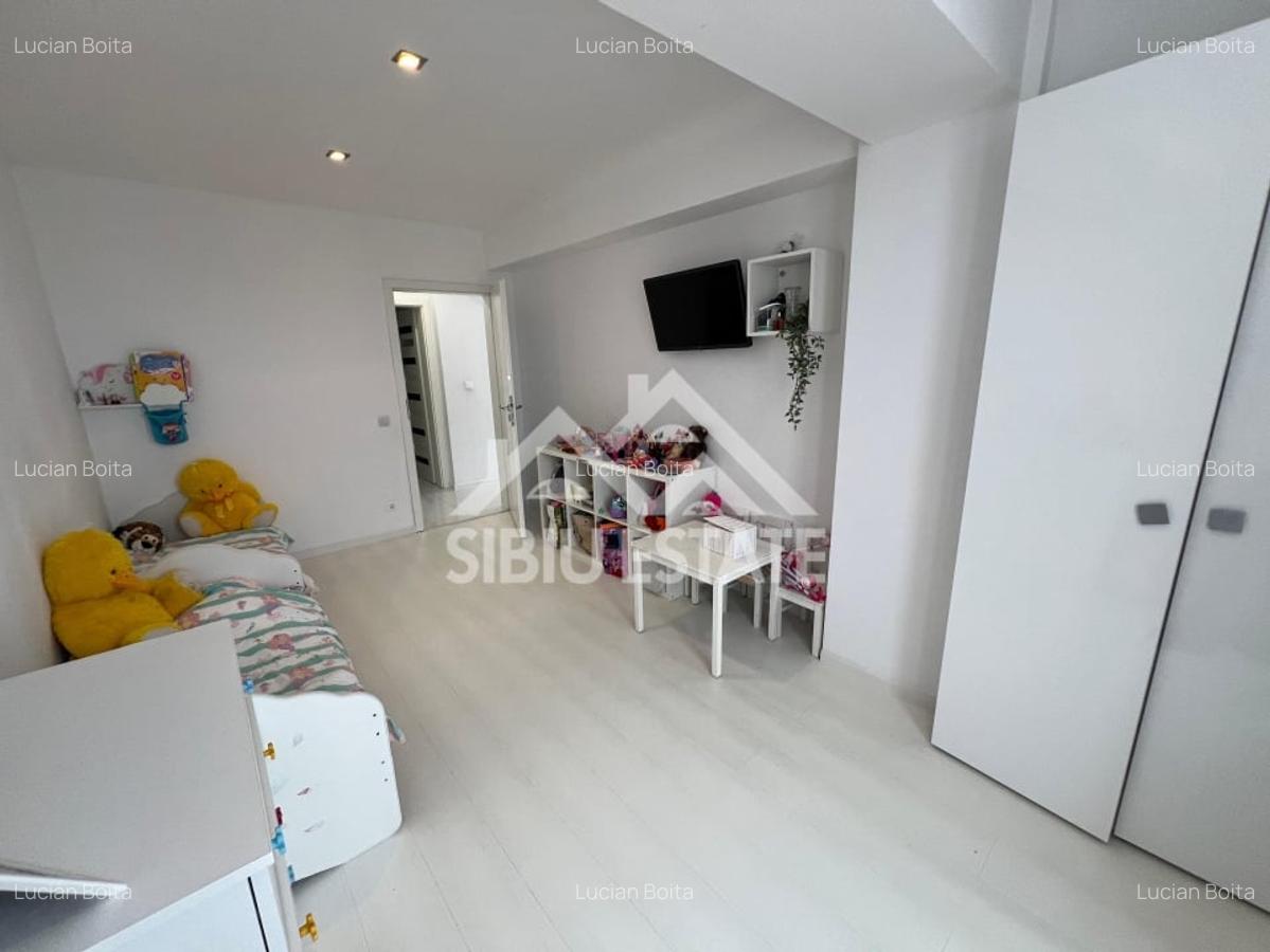 Apartament luminos,3 camere,82 mp,Doamna Stanca - 9