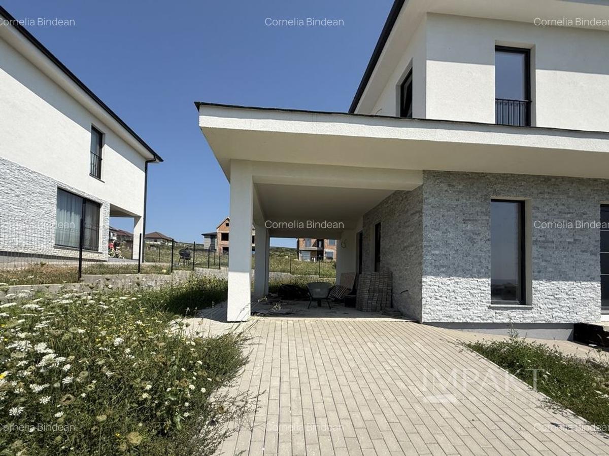 Casa indivuala intr-o zona linistita, în Chinteni! - 2