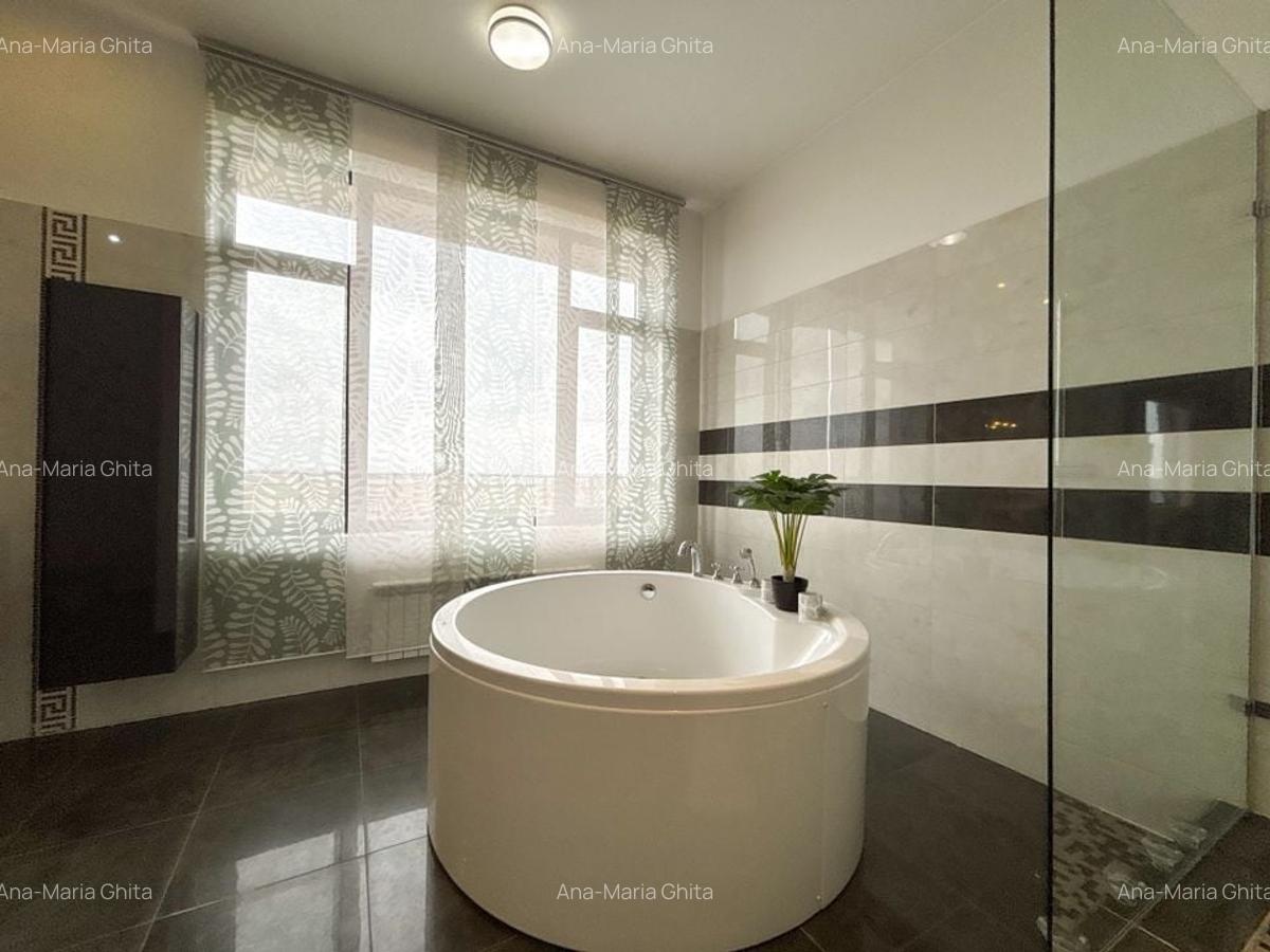 Complex Privighetorilor | Penthouse 5 camere | Terasă 350mp - 36