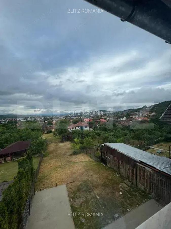 Casa cu 6 camere in Hunedoara - 14