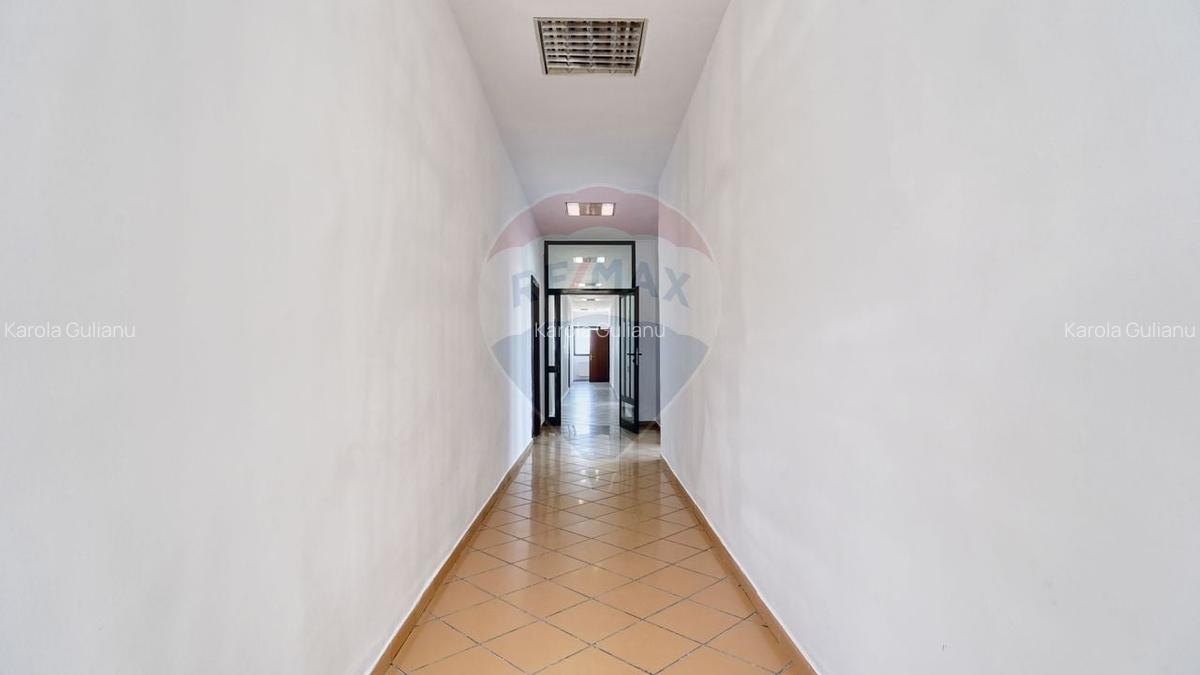 Inchiriere Birou spatiul ideal pentru afacerea dumneavoastra in Brasov - 14