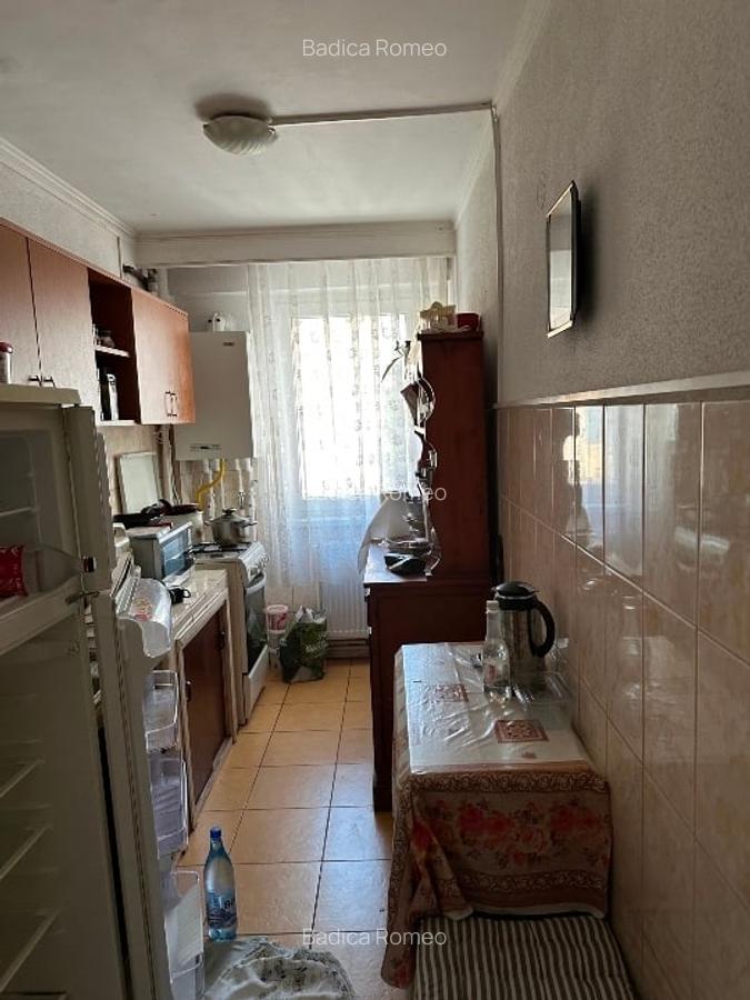 Vand apartament Piata Ovidiu - 3