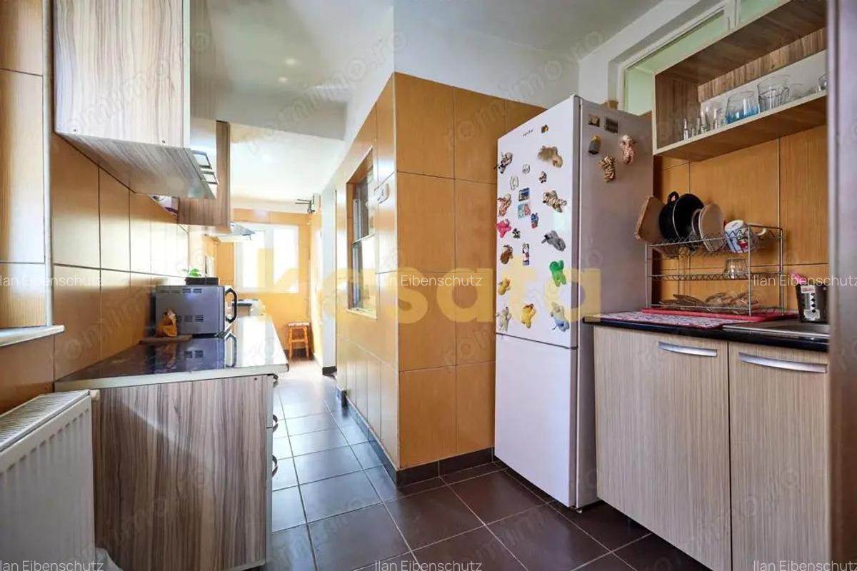 Casa cu 4 camere si curte | zona Regie | teren 252 mp - 3