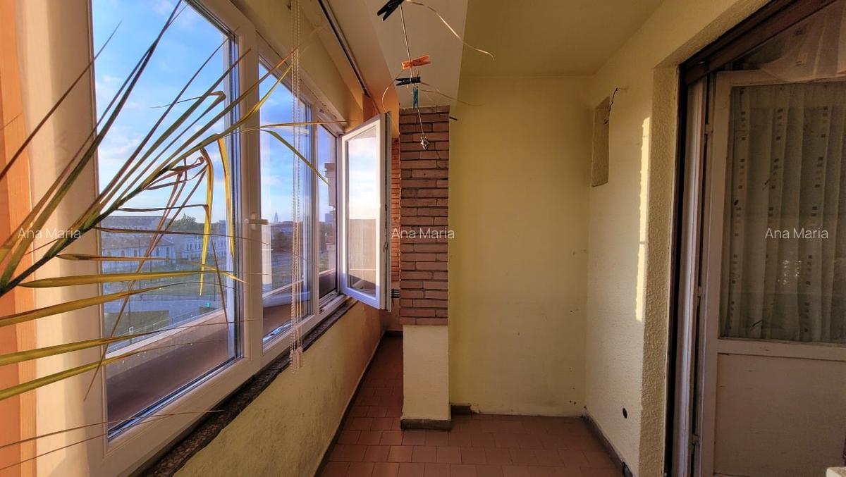 Apartament cu 3 camere decomandat în Cetății - 6