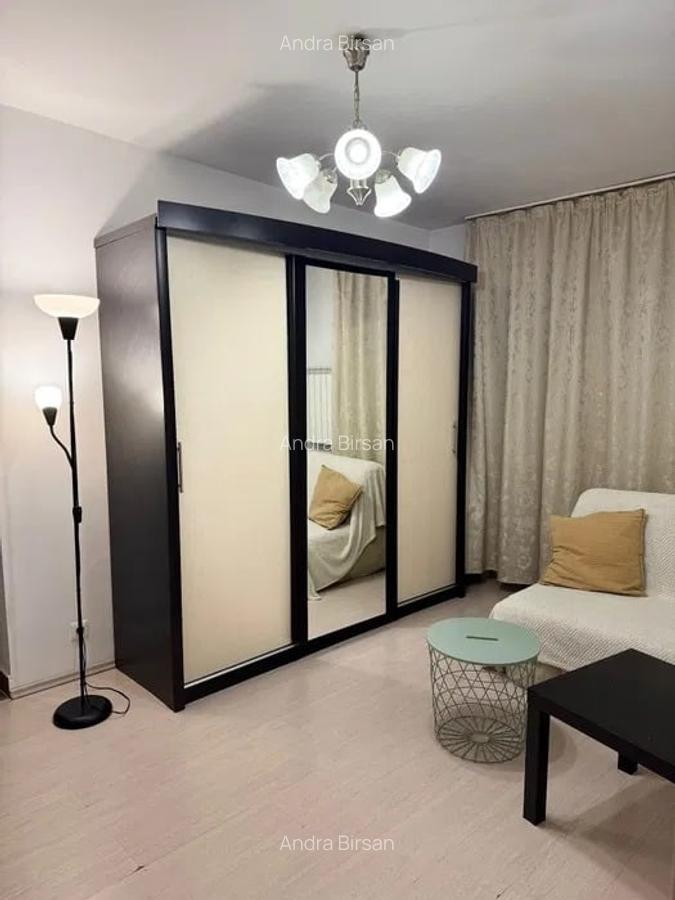 Inchiriere Apartament cu 2 Camere Spatios Baneasa - 2