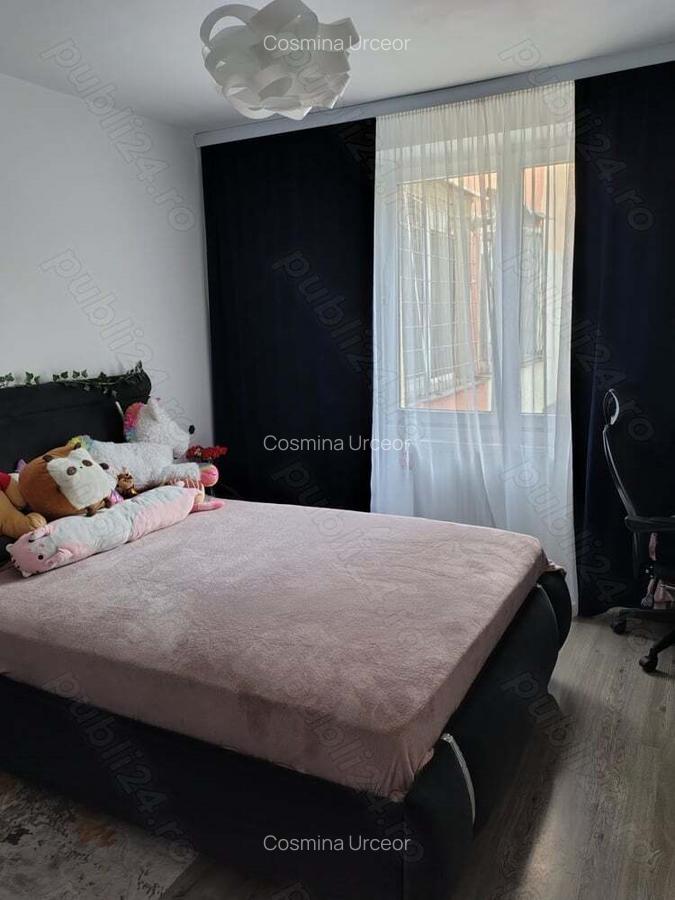 Vand apartament 3 camere - 10