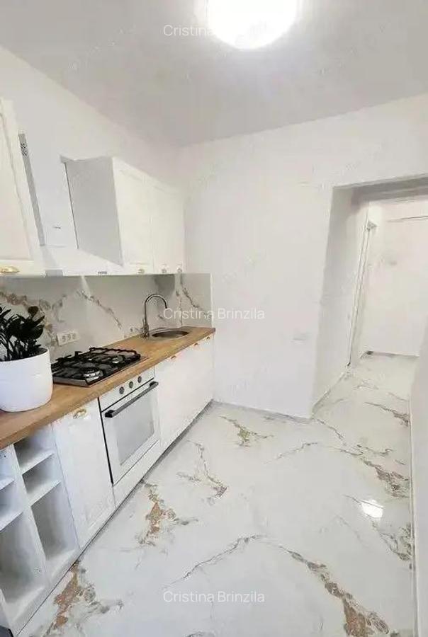 De Vanzare apartament 2 camere Cismigiu sect 1 - 10