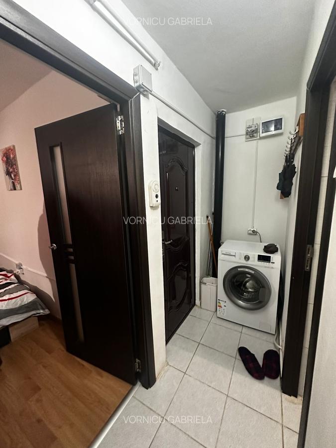 Apartament 1 camera, etaj 1/4, zona Podu de Fier - 3