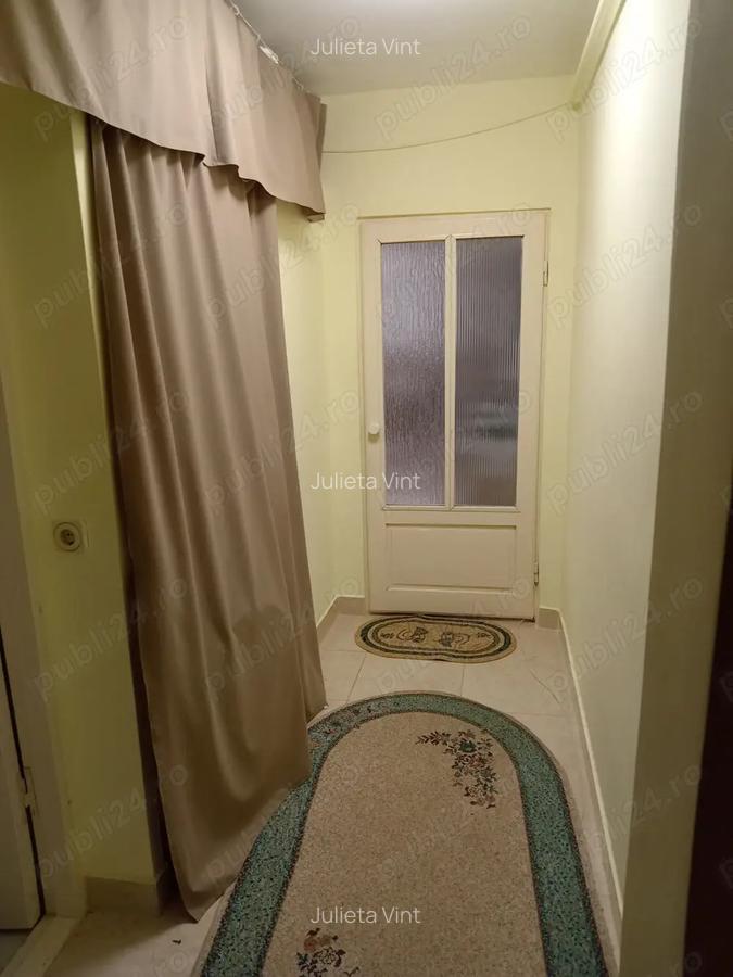 Apartament de vinzare - 2
