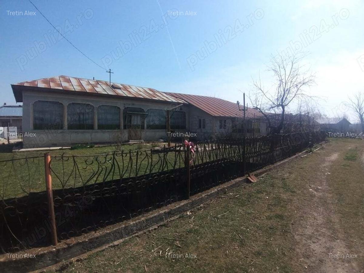 Casa de vanzare - Calugareni , Hulubesti - 3