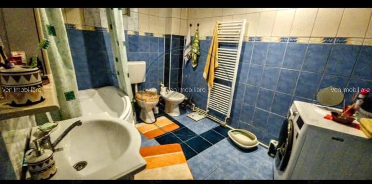 Apartament 2 camere decomandat zona Centrala - 3