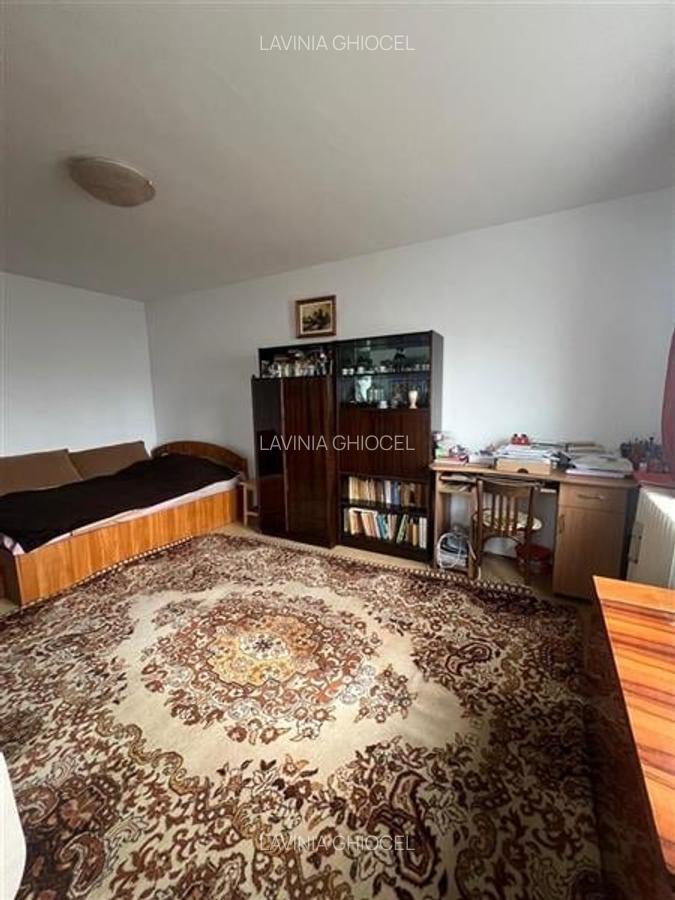 Berceni-Complex Huedin,apartament 2 camere decomandat - 1